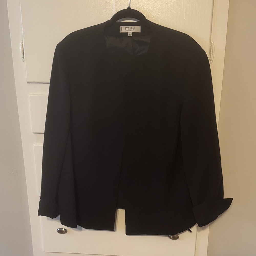Kasper Classic Black Women's Pant Suit 24W